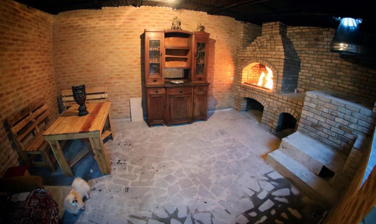 Vanand Guest House Ґюмрі Екстер'єр фото